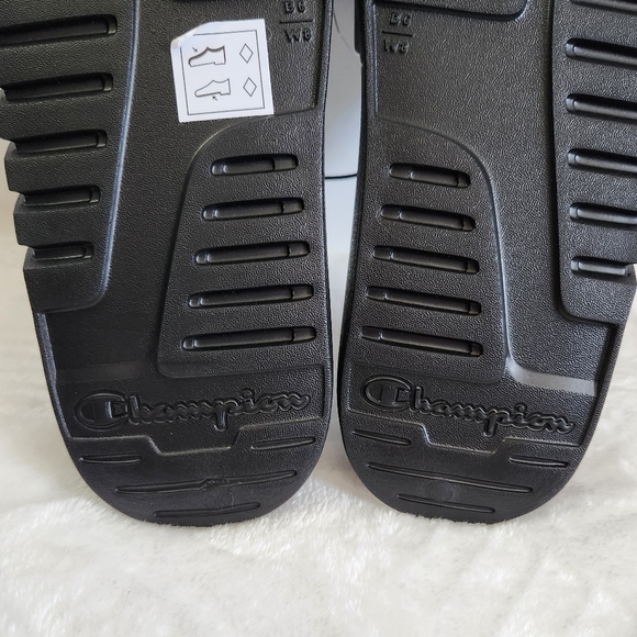 CHAMPION Authentic Athletic Wear Takeover Women's Black Slide Sandals Size 8 - Picture 12 of 15